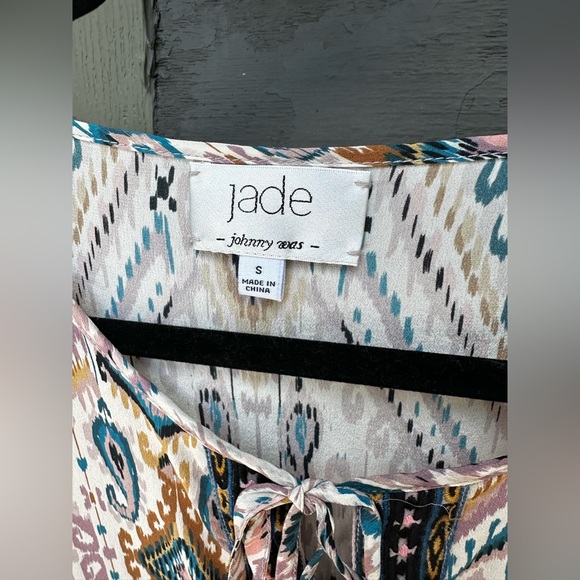 Jade by Johnny Was Women's Multicolor Patterned Top - Picture 6 of 8